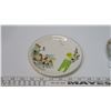 Image 3 : 2 Vintage 6" Side Plates 1960's: Alfred Meakin "Sea Side Village" & Poole Scene #437
