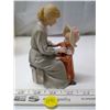Image 1 : Treasured Memories "Party Bonnet" in original box