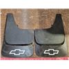 Image 1 : Pair of GM Mud Flaps