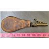 Image 1 : Civil War Era Gunpowder Pouch - poor condition, head works