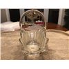 Image 2 : Vintage L.E. Smith large 14"x 11" feather pattern crystal basket.