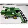Image 1 : John Deere Metal Combine #9500