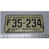 Image 3 : 1957 Sask Farm License Plate & 4 Other Sask Plates