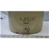 Image 2 : Medalta 3GAL IMP. Ice Water Crock- Small Hairline Crack