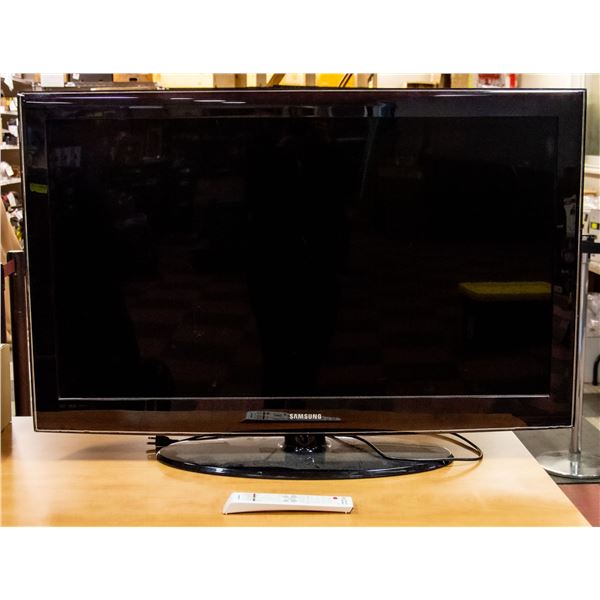 46" SAMSUNG TV WITH REMOTE