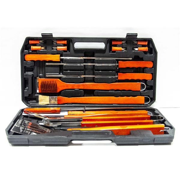 LARGE BBQ UTENSIL SET