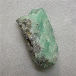59 CTS ROUGH EMERALD - UNTREATED 33x18 MM