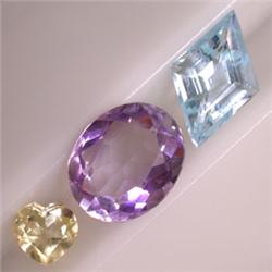 8.30 CTS MIXED LOT OF TOPAZ, AMETHYST AND CITRINE