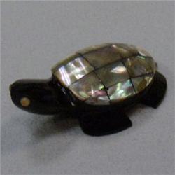 42+ CTS CARVED ONYX AND IRIDESCENT MOTHER OF PEAR TURTLE 38x23 MM