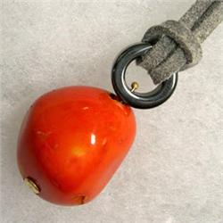 14K GOLD 17 MM BAMBOO CORAL AND HEMATITE UNISEX PENDANT - 32 MM LONG