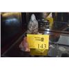 Image 1 : 4 1/2" JADE KWAN YIN W/STAND & 2 3/4" AGATE KWAN YIN (2 PCS)