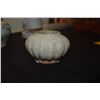 Image 2 : 2 PCS-CHINESE MING BLUE & WHITE JARLET & RIBBED GLAZED STONEWARE JARLET (2 1/2" - 3 1/2") (2 PCS)