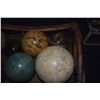 Image 2 : ASSORTED STONE ORBS & BASKET (10 PCS)