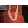 Image 3 : 23 STRAND SOUTH PACIFIC MITRE SHELL LEI (60")