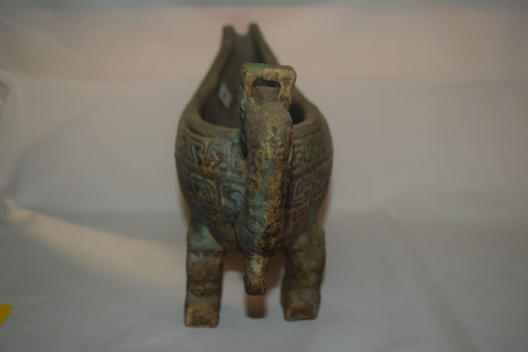 CHINESE CERAMIC RITUAL WINE VESSEL