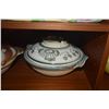 Image 2 : COVERED CLAY POTS & BOWLS (1 COVER CRACKED) (8 PCS)