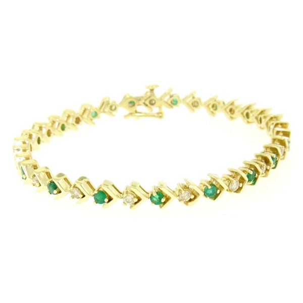 14k Yellow Gold 1.87 ctw Round Brilliant Diamond & Emerald Line Tennis Bracelet