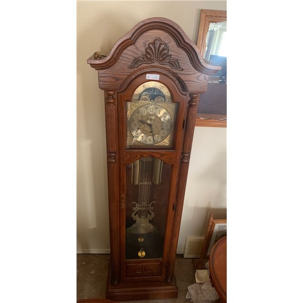 Laurentien Grandfather Clock