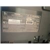 Image 2 : Toshiba 24" LCD TV/DVD Combination (Model 24SLV411U)