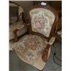 Image 2 : Decorative Upholstered Accent Chair