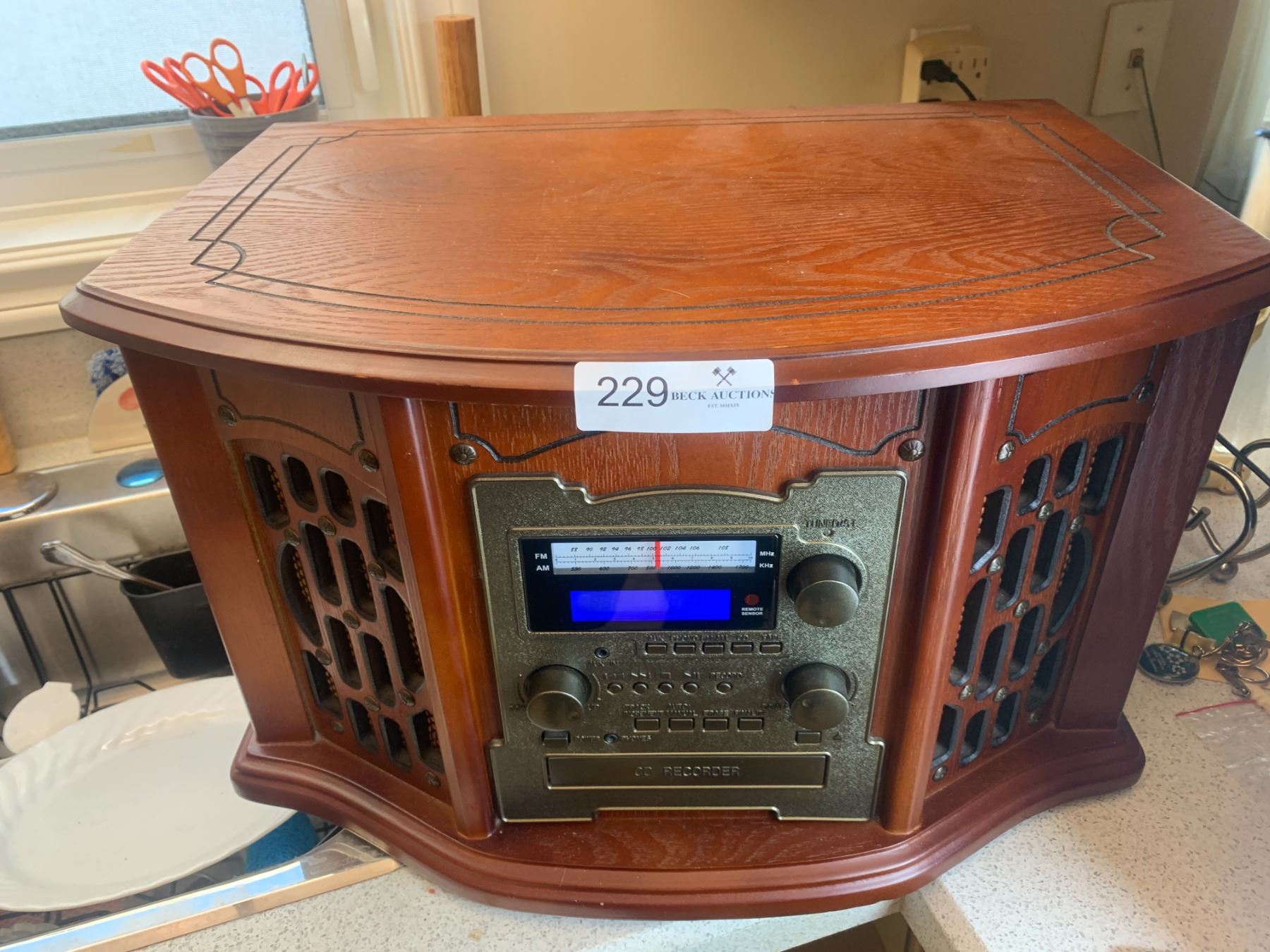 Innovative Technology Retro Record Player (ITRR501) 5In1