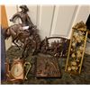 Image 1 : Assortment of Bronze-Coloured Wall Decor