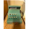 Image 2 : Vintage Tom Thumb Cash Register and Miniature Stove Toys