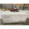 Image 2 : 3 WHITE STORAGE CABINETS AND REMAINING CONTENTS
