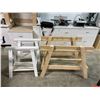 Image 1 : 4 ASSORTED WOOD SAW HORSES