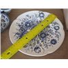 Image 8 : Misc Décor: WindsorWare Plates, Royal Doulton Bunnykins, Figurines, Angels, etc