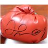 Image 3 : FLOYD MAYWEATHER JR. SIGNED EVERLAST BOXING GLOVE (BECKETT COA)