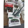 Image 2 : Dept. 56 Holiday Village Accessories (10)