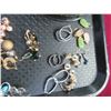 Image 3 : Tray Lot of Fashion Jewelry
