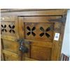 Image 2 : Vintage Oak 2 Door Pie Safe