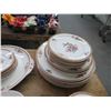 Image 5 : Deerwood China Set