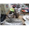 Image 3 : Lot of Vases, Candle, Dishes & Décor