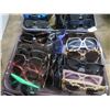 Image 3 : 3-Tray Lot of Fashion Sunglasses - 3 X $