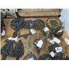 Image 3 : Lot of Cast Iron Trivets