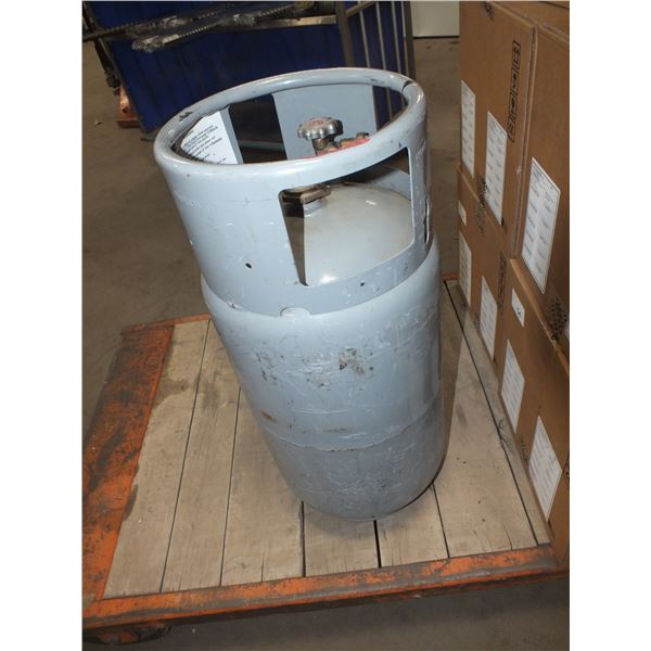 33 Gallon Propane Tank