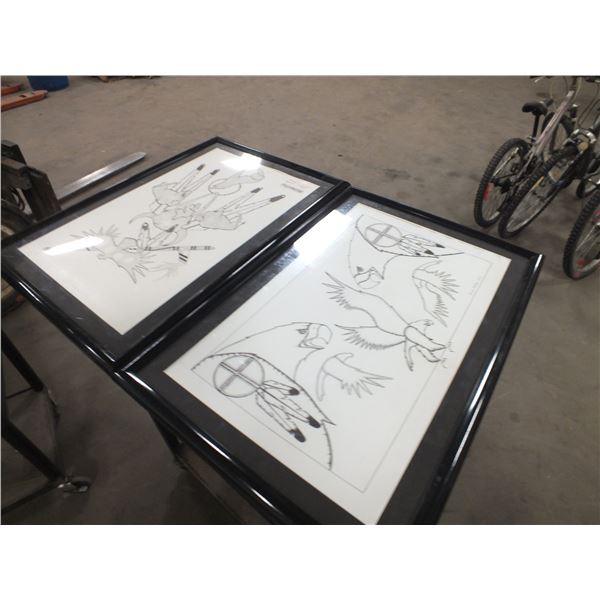 2 Decorative Pictures