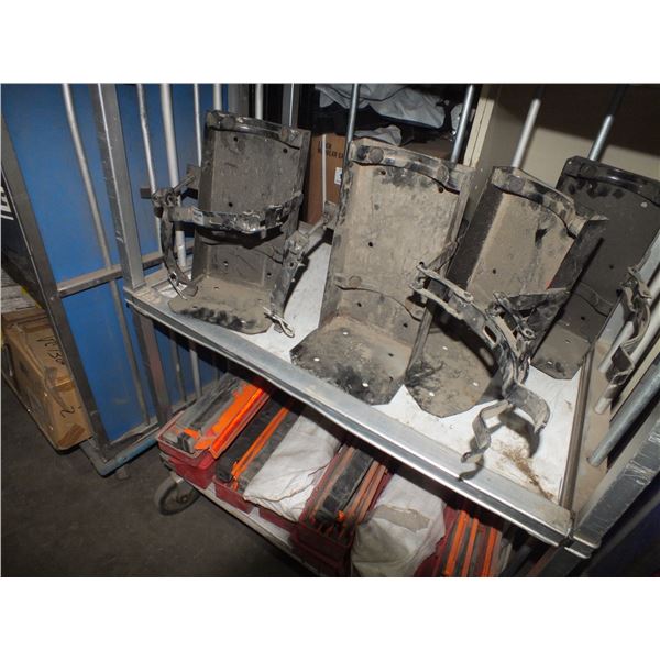 4 Fire Extinguisher Holders
