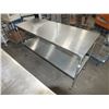 Image 2 : 2 Stainless Steel Table On Wheels