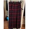 Image 2 : Burnetts Regalia Scottish Jacket Skirt