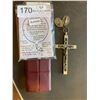 Image 2 : Religious Lot