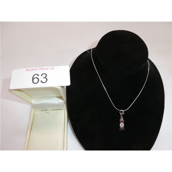 New Sterling Silver necklace w/ "Mom" pendant