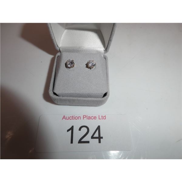 New Sterling Silver stud earrings