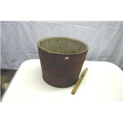 Maple Syrup Bucket With Tap For Tree-
