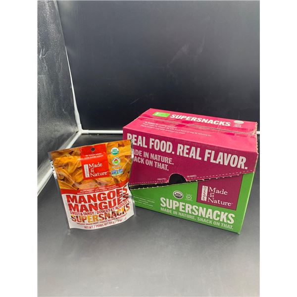 Made in Nature Mango SupersnacksÊOrganic Dried Fruit (6 x 85g)
