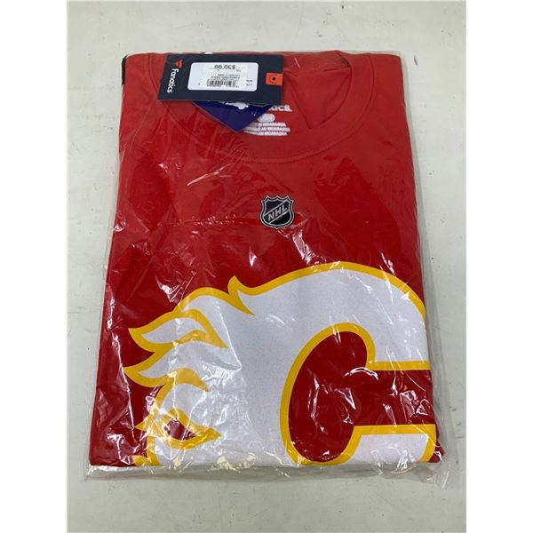 NEW Calgary Flames Authentic Tee Shirt Sz L