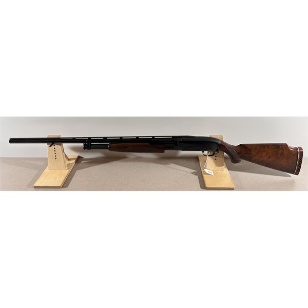 WINCHESTER MODEL 12 IN 12 GA